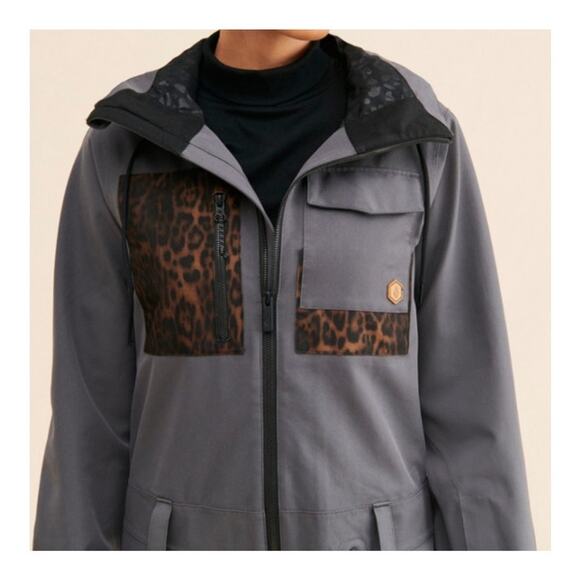 Volcom Women's Romy Snow Suit - Leopard Grey - Picture 5 of 8